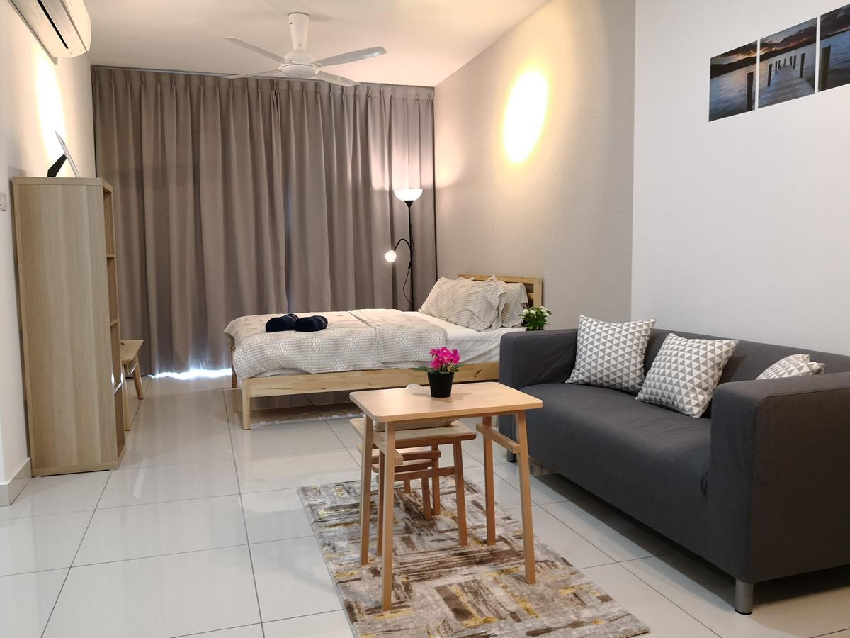 Teega Suites @ Ph Нусаяя Екстер'єр фото