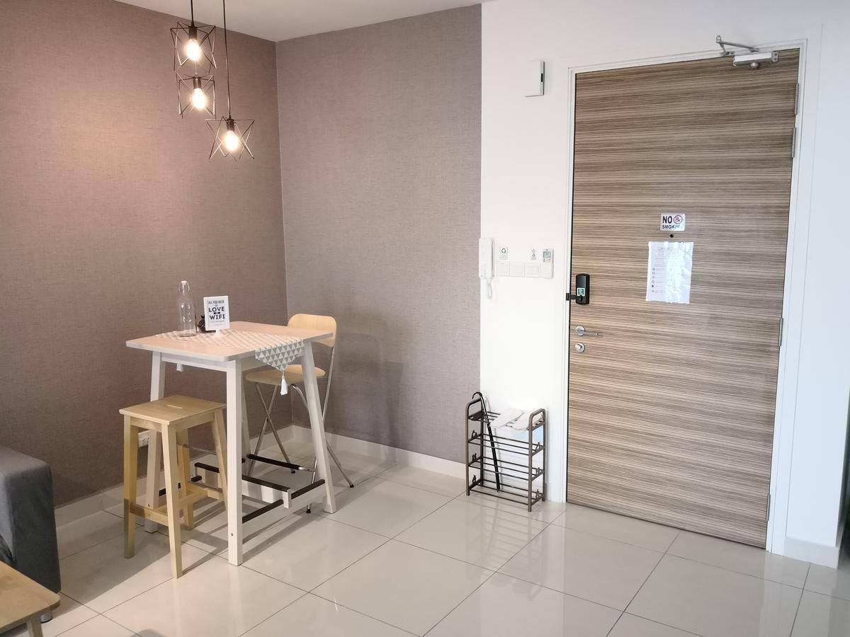 Teega Suites @ Ph Нусаяя Екстер'єр фото