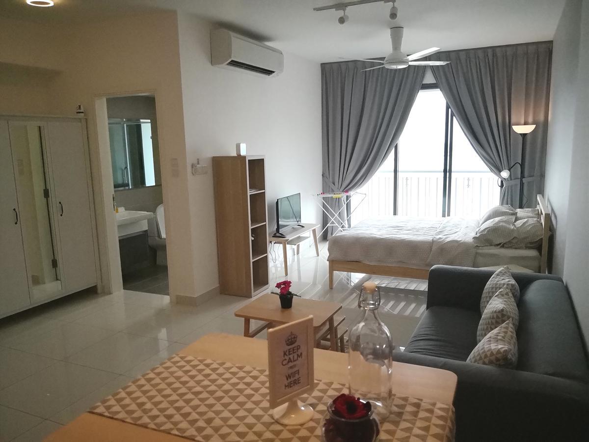 Teega Suites @ Ph Нусаяя Екстер'єр фото