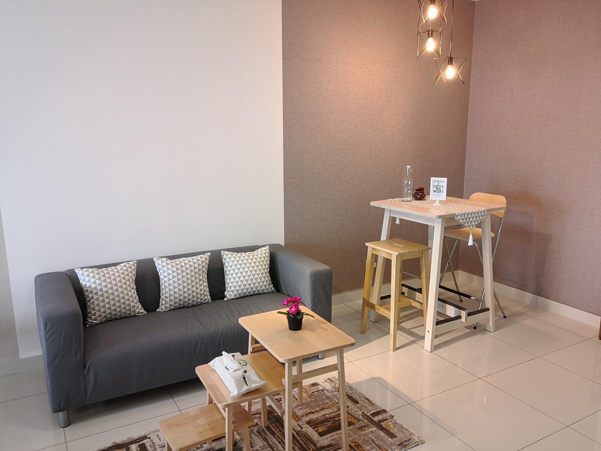 Teega Suites @ Ph Нусаяя Екстер'єр фото